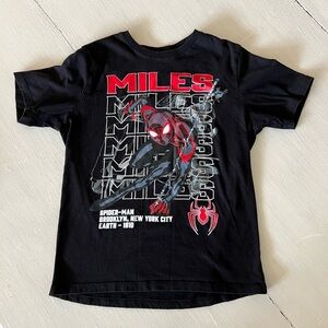 Marvel Kids' Miles Morales Black Spider-Man Graphic Tee L (10/12)